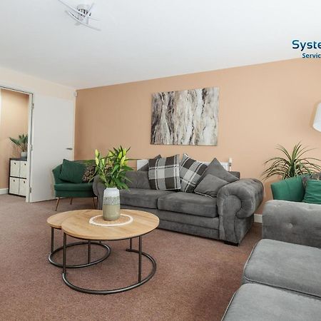 Syster Properties Serviced Accommodation Leicester 5 Bedroom House Glen View المظهر الخارجي الصورة