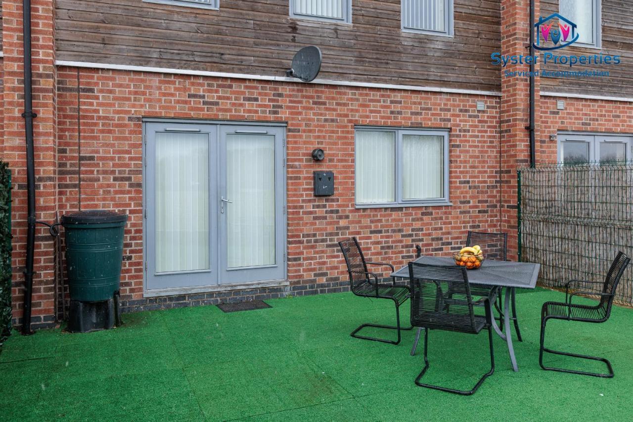 Syster Properties Serviced Accommodation Leicester 5 Bedroom House Glen View المظهر الخارجي الصورة